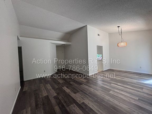 4th image of 5716 Terrace Dr