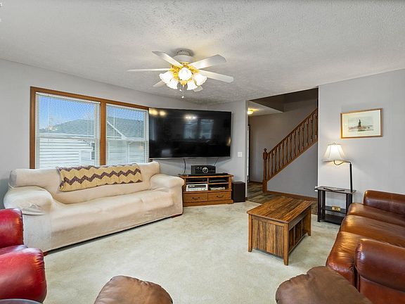 4th image of 8067 E Mary Ln