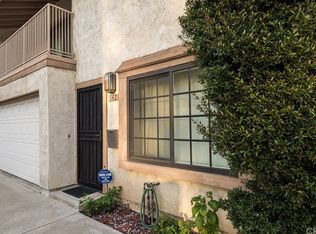 1421 E 23rd St, Signal Hill, CA 90755