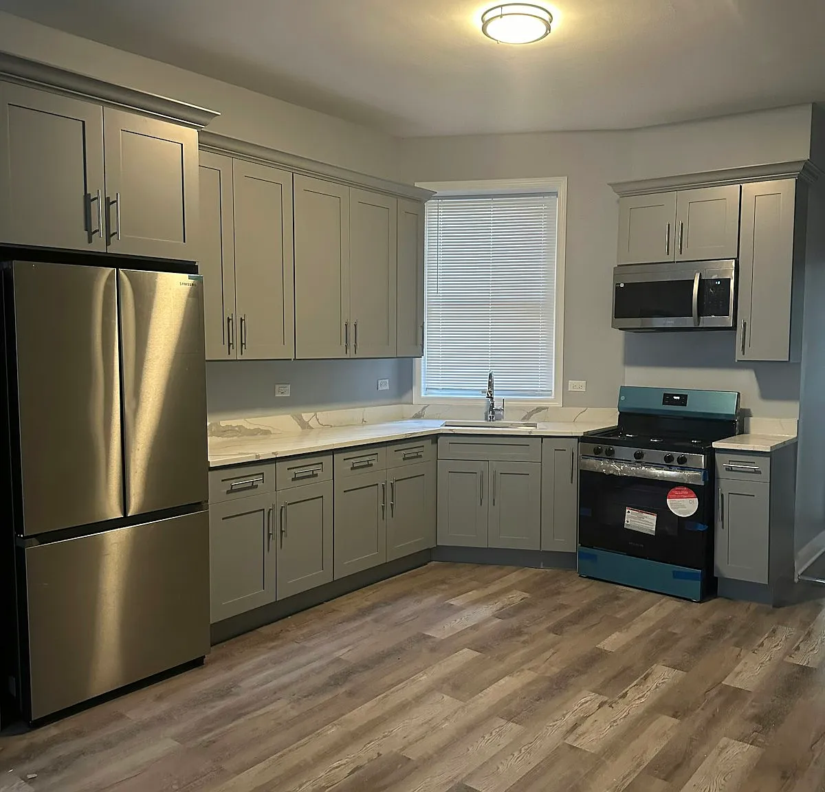 6710 South Parnell Avenue, Unit 2 — Photo 2