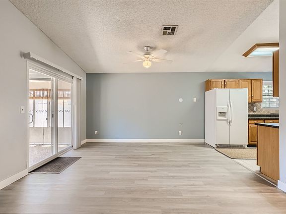 4th image of 7445 Lattimore Dr