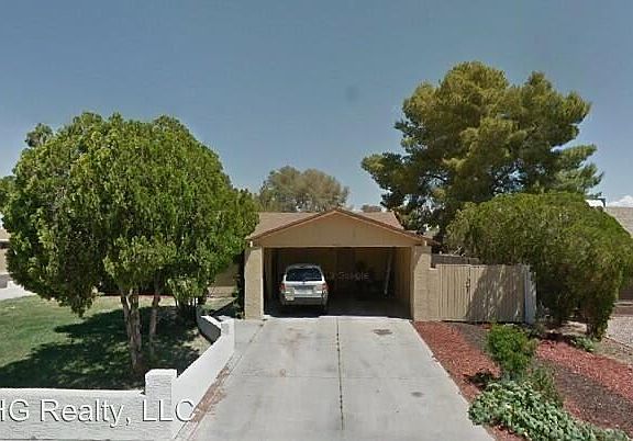 2nd image of 5258 W Altadena Ave