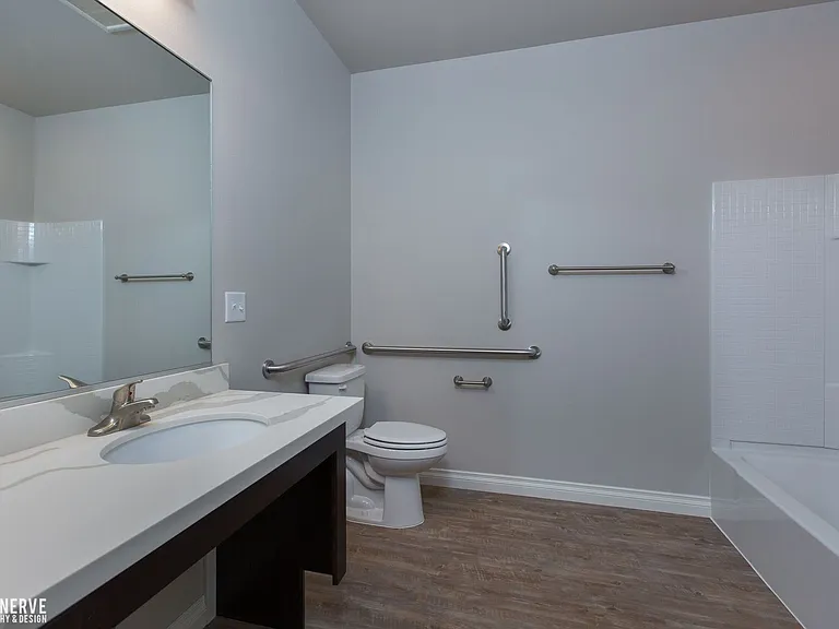 7421 E 4th Ave — Photo 11