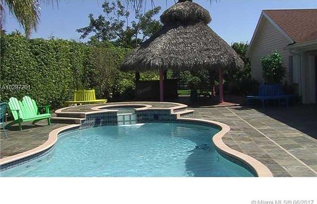 2nd image of 15041 SW 149th St