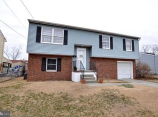 607 W Brooke Ave, Magnolia, NJ 08049