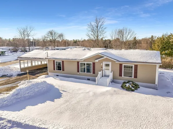 22 Bayberry Dr, Gardner, MA 01440