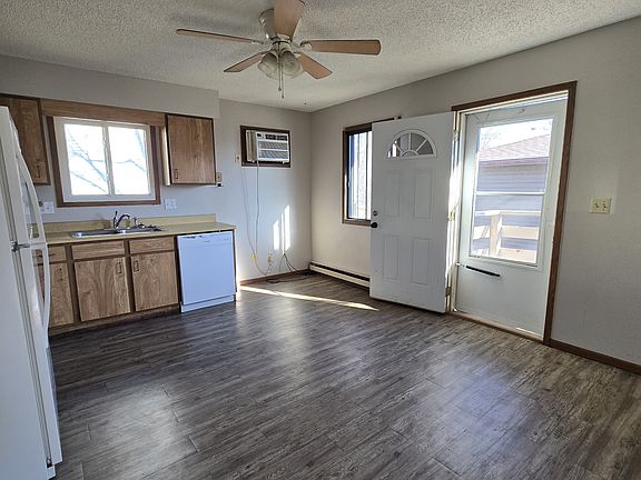 4th image of 931 Boston Way APT 4