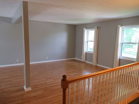 4th image of 2208 N 113th St