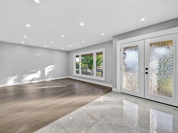5th image of 75 Durham St