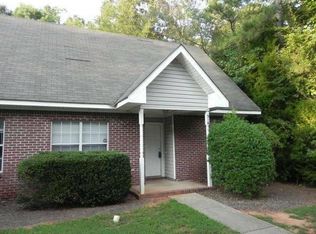 516 Greentree Ter, Auburn, AL 36832