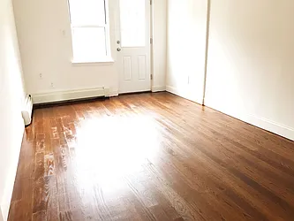 Rented by NY Space Finders Inc.