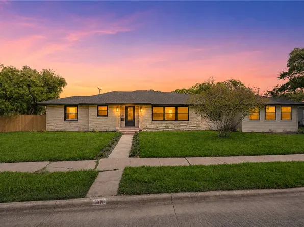 301 Pasadena Pl, Corpus Christi, TX 78411