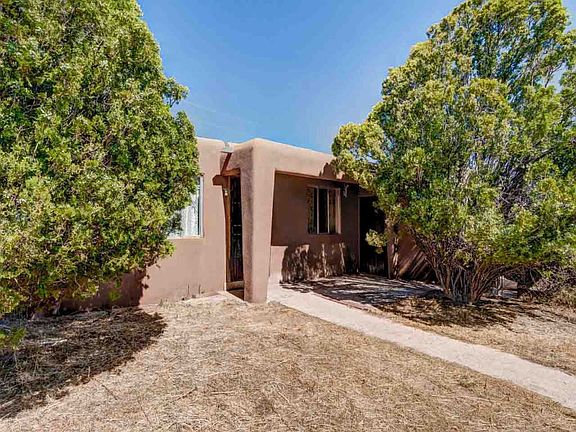5th image of 1020 Avenida De Las Campanas