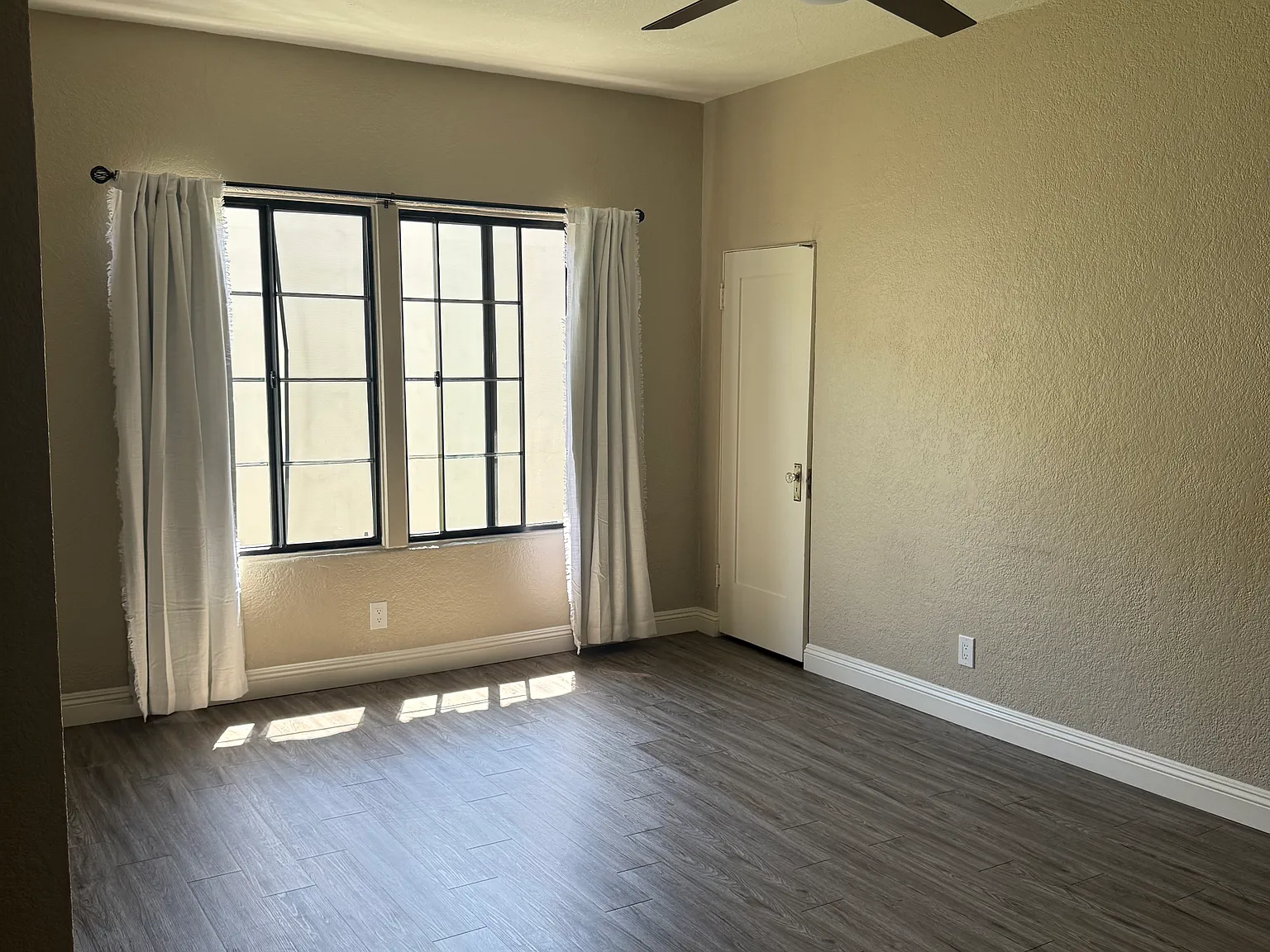 1 bed, $1,995 — Photo 4