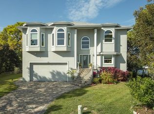 20 Baywood Dr, Palm Harbor, FL 34683
