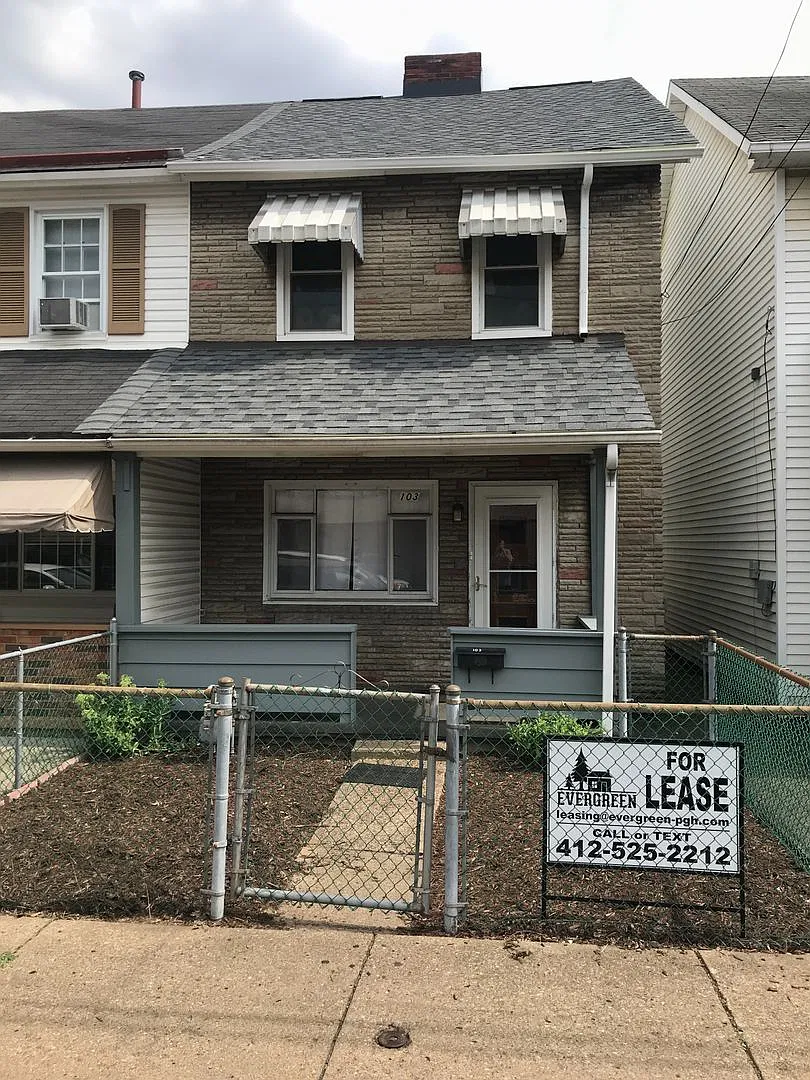 Refreshed 2 Bed 1 Bath Home for Rent in McKees Rocks — Photo 1