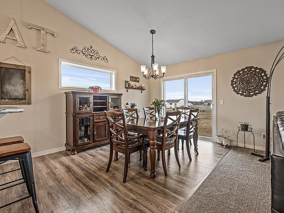 5th image of 23886 Opal St NE