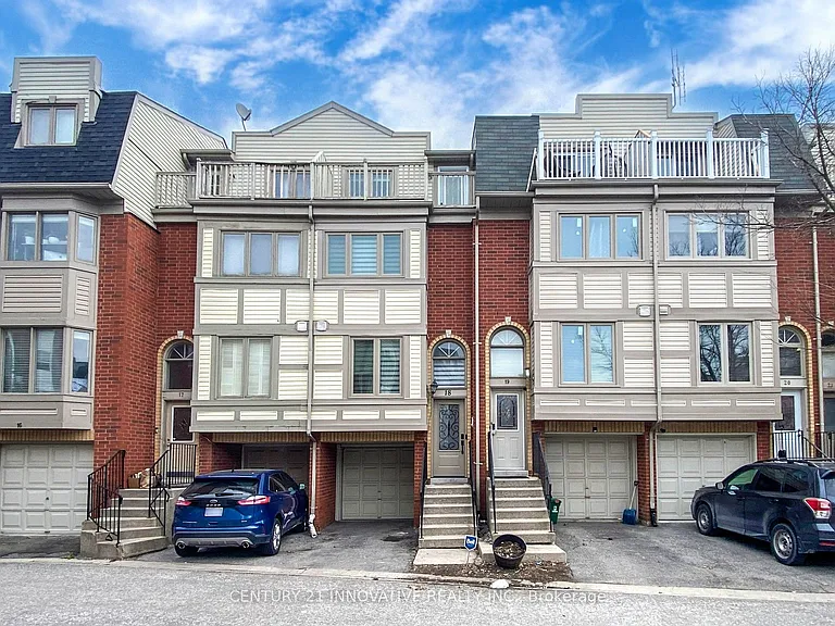 1635 Pickering Pkwy #18 — Photo 2