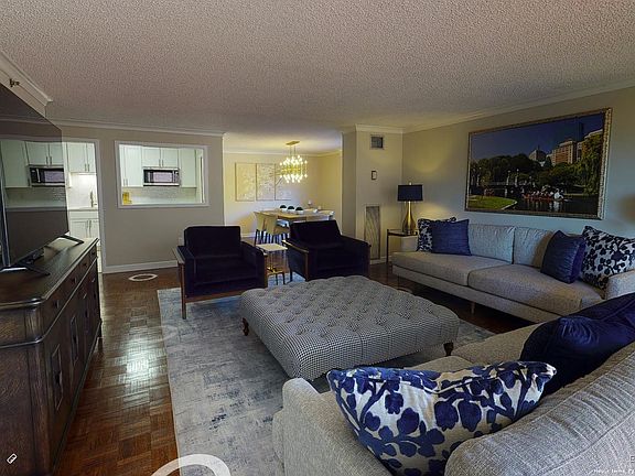 2nd image of 1513 Beacon St #1446