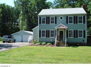 3017 Quail Roost Dr, Glen Allen, VA 23059