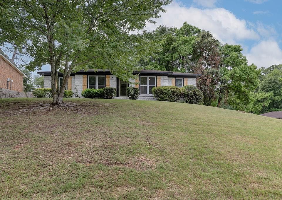 1st image of 4900 Montego Dr