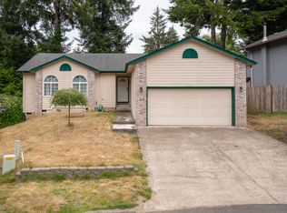 2030 NE Tide Ct, Lincoln City, OR 97367