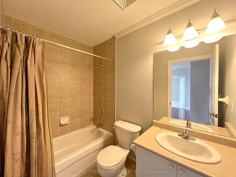 15 N Park Rd #1004 — Photo 14