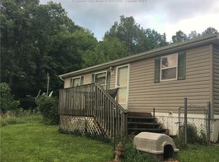 2591 Big Creek Rd, Hamlin, WV 25523