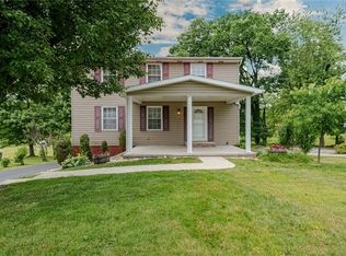 10 Seneca Dr, Greensburg, PA 15601