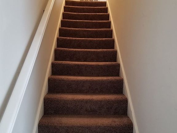 5th image of 310 W Catawba Ave APT 5