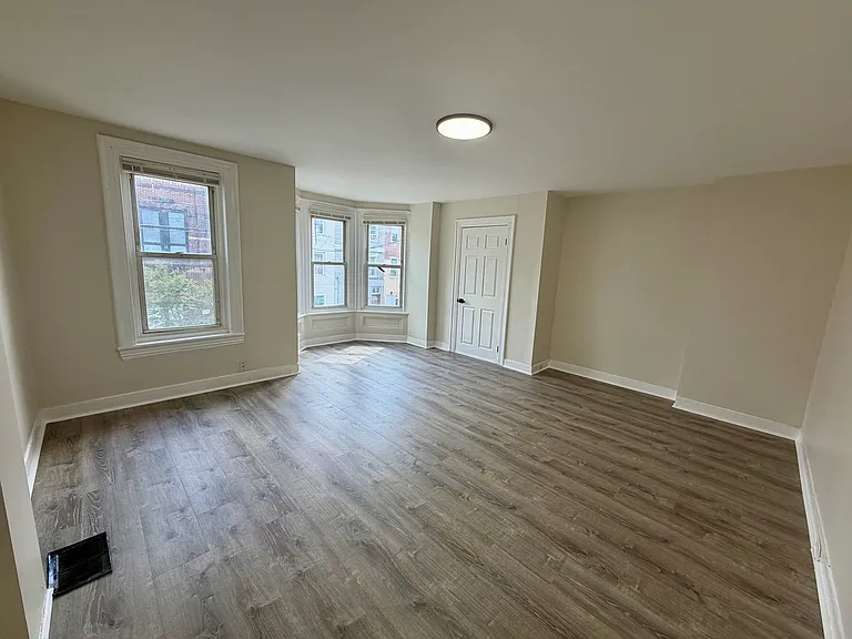 323 Vine St #A — Photo 5