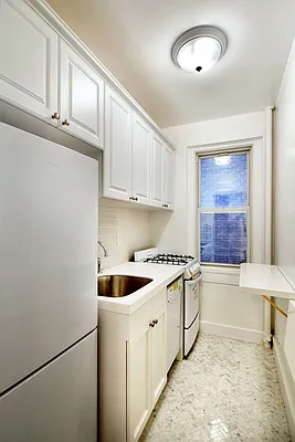 Sold by Brown Harris Stevens | media 7
