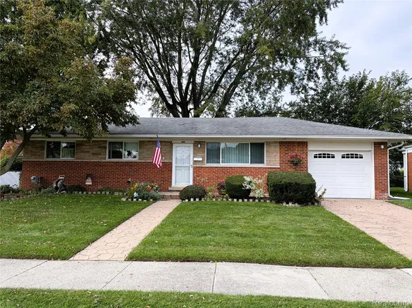 6901 Bison St, Westland, MI 48185
