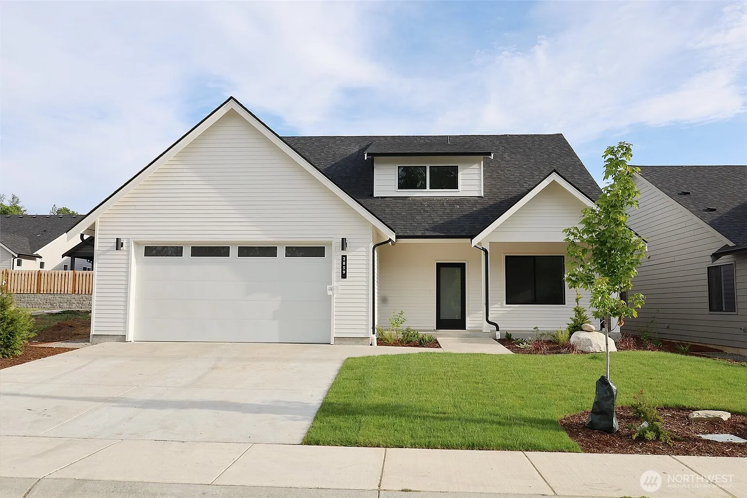 2859 Oleander Lane photo 1