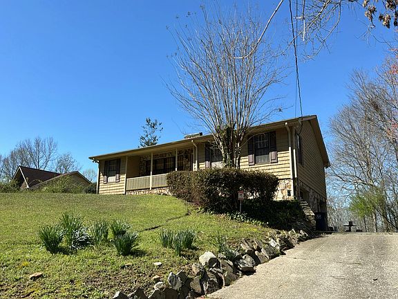 2nd image of 610 Mermont Dr