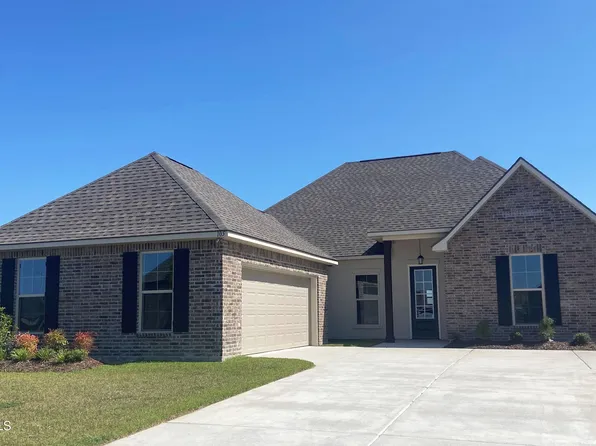105 Grimmon Rd, Youngsville, LA 70592