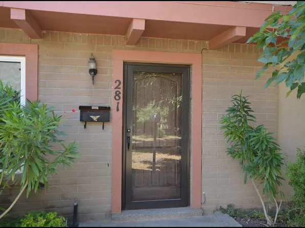 281 Maricopa Dr, El Paso, TX 79912