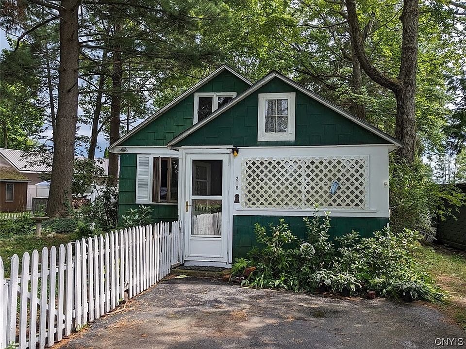1st image of 316 16th Ave #66
