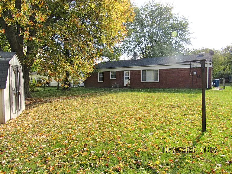 3540 Dubarry Ct — Photo 4
