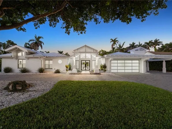 645 Park Shore DR, NAPLES, FL 34103