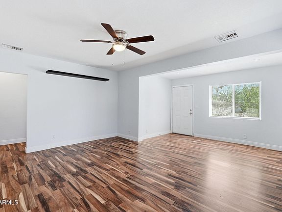 3rd image of 9622 N 13TH Avenue