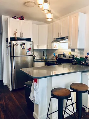 Rented by Level Group | media 10