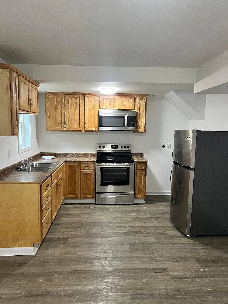 2445 Lowe St — Photo 1