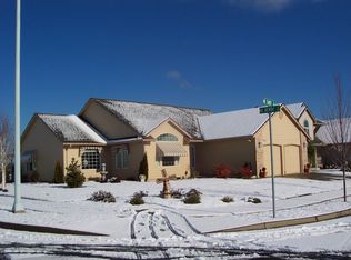 1411 NE Carly Ct, McMinnville, OR 97128