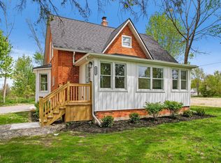 8894 Arnold Rd, Ira, MI 48023