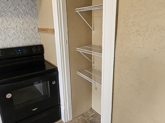 5th image of 3155 S 3rd St #3