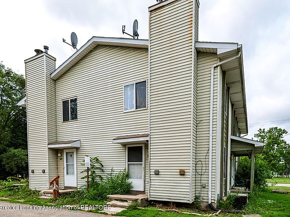 2nd image of 5708 Hughes Rd