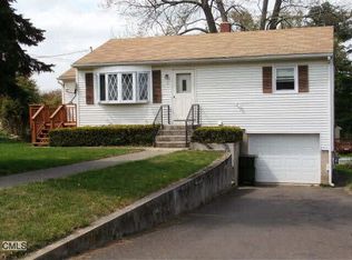 3 Garry Knls, Danbury, CT 06810