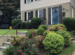 925 N Lebanon St, Arlington, VA 22205