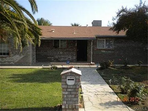 3076 Nottingham Ln photo 1